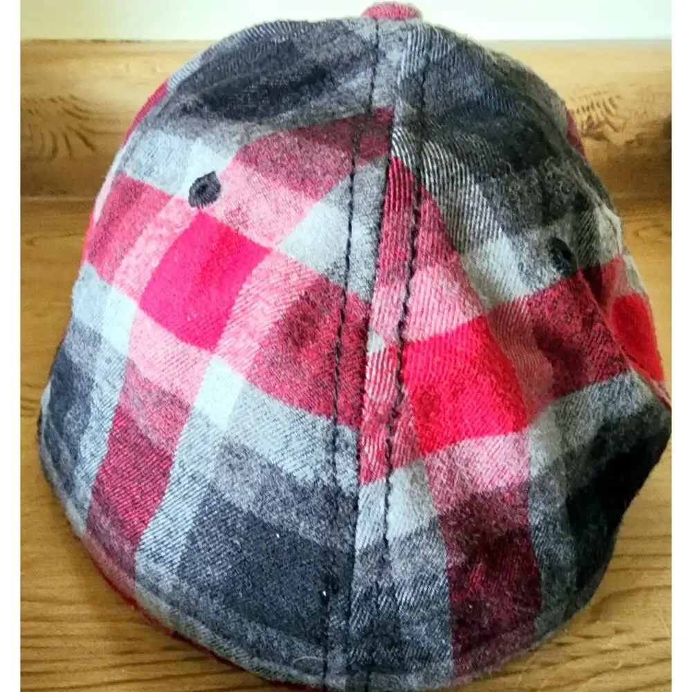 DC Comics Superman Hat L/XL Plaid Red Black Gray White Flat Bill Cap Men's